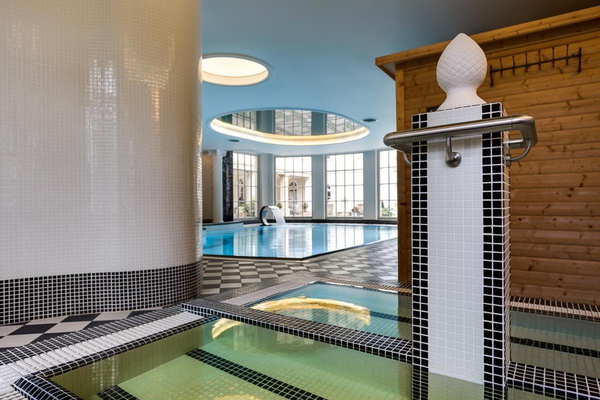 Hotel Stary Zdroj Swieradow-Zdroj Luaran gambar