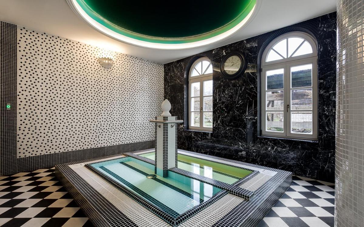 Hotel Stary Zdroj Swieradow-Zdroj Luaran gambar